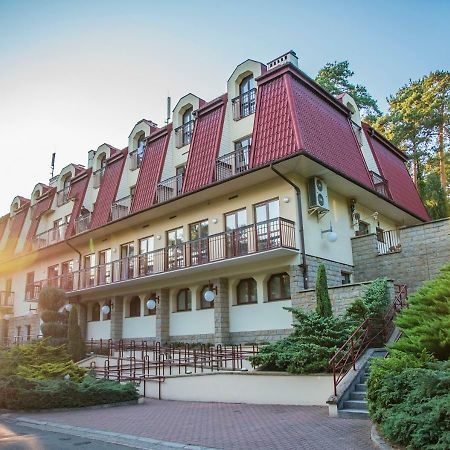 Hotel Ośrodek Szkoleniowo Wypoczynkowy ROŻNÓW Exterior foto